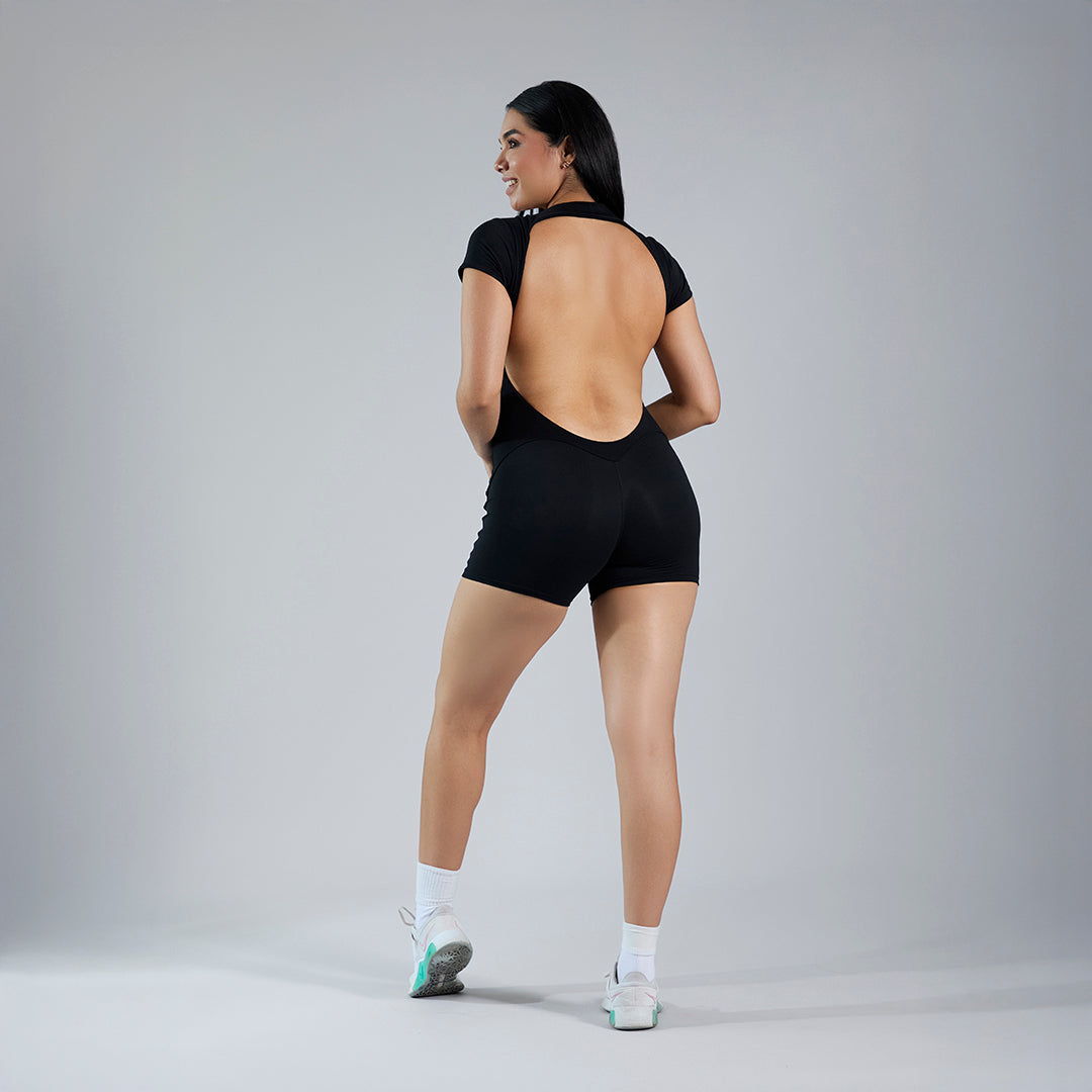 Jumpsuit deportivo en short negro