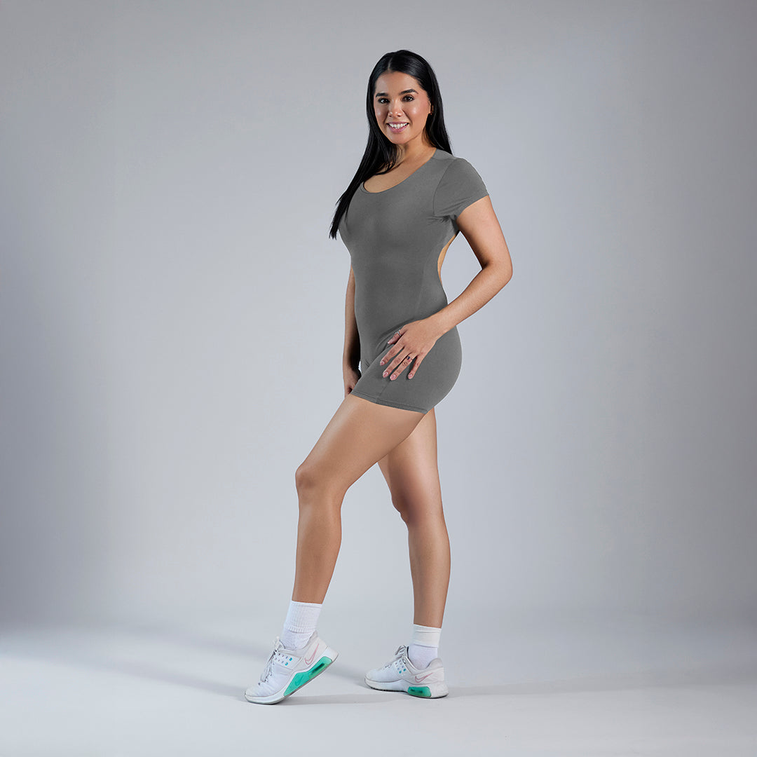 Jumpsuit deportivo en short gris