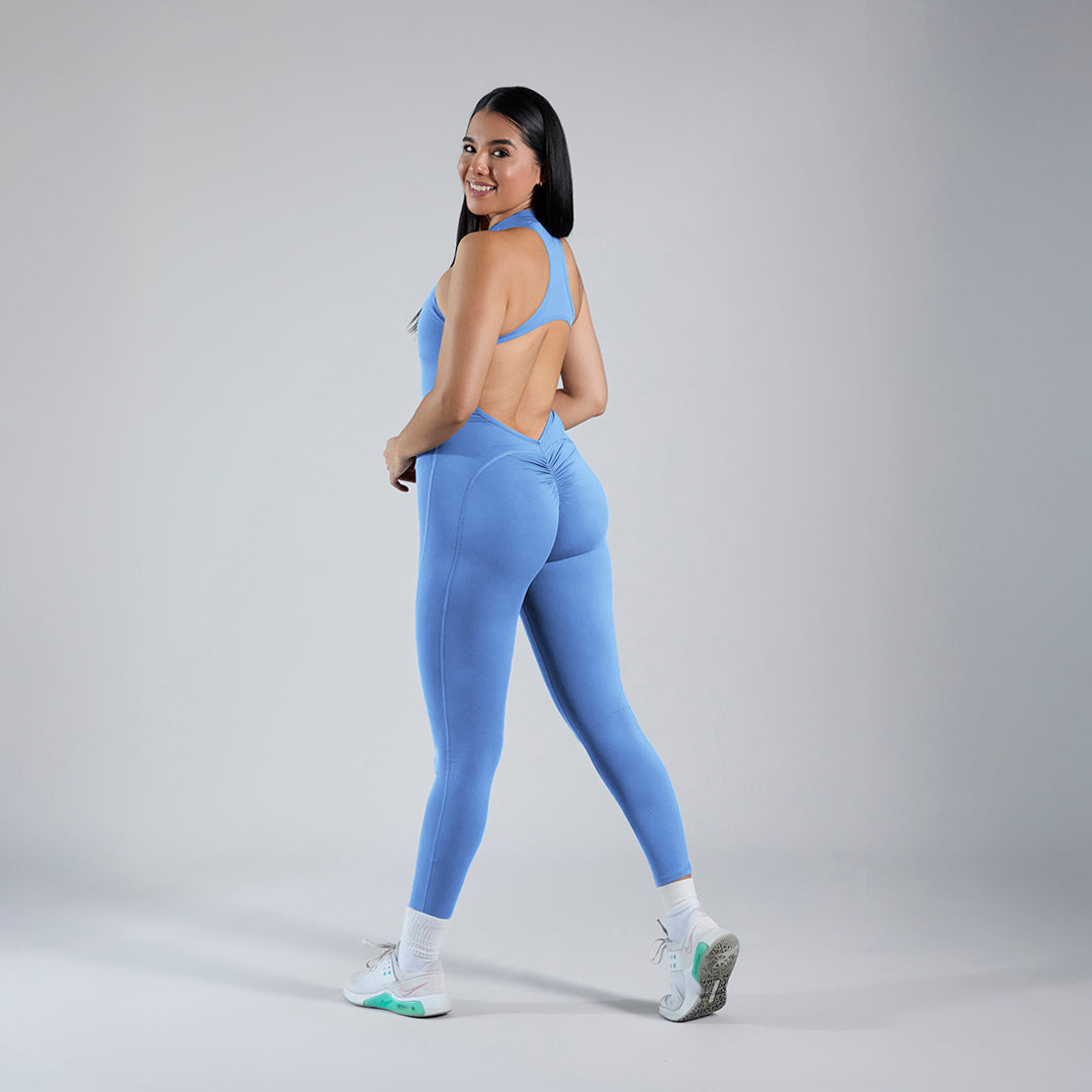 Jumpsuit depotivo pushup con espalda escotada azul cielo