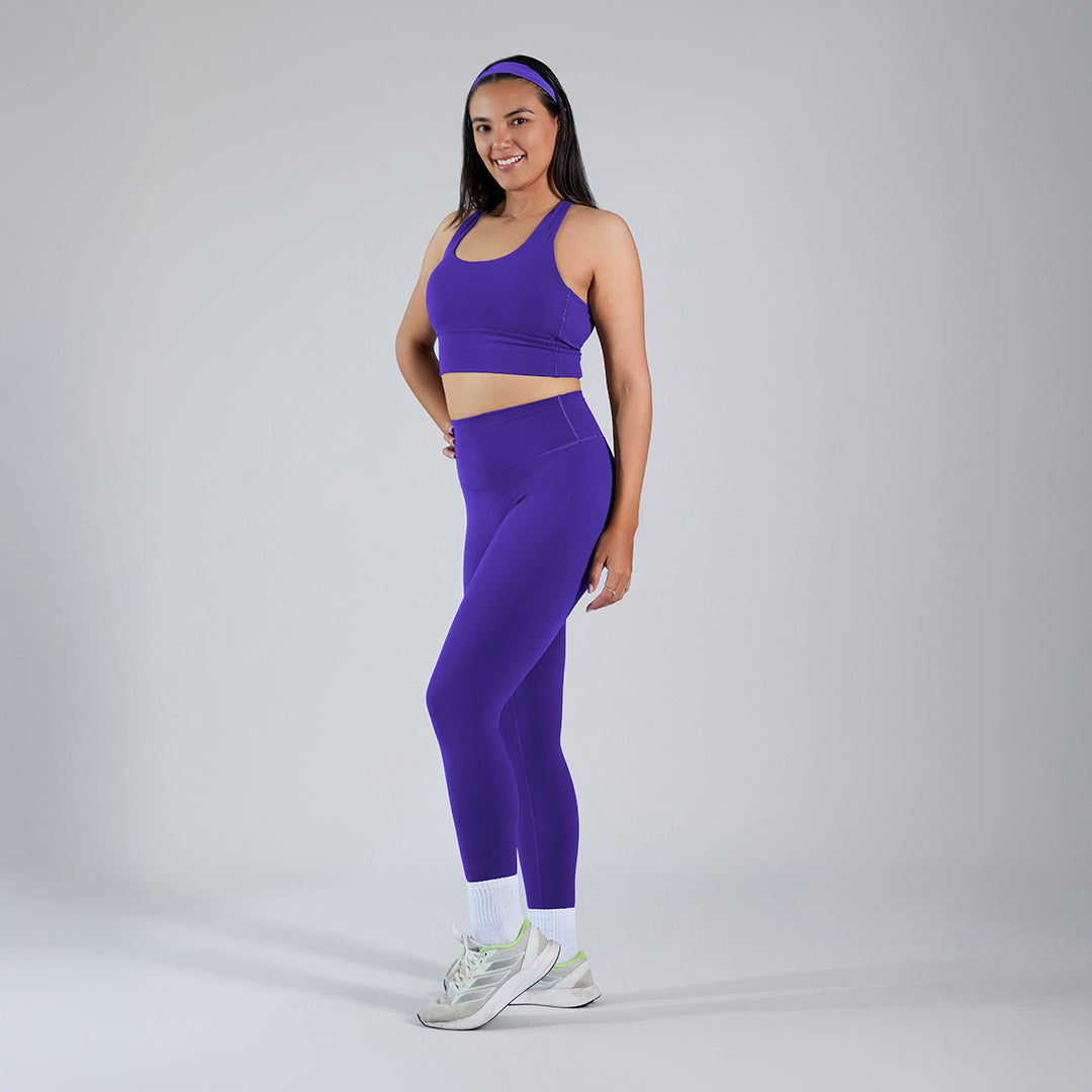 Conjunto deportivo top y legging cintura alta morado