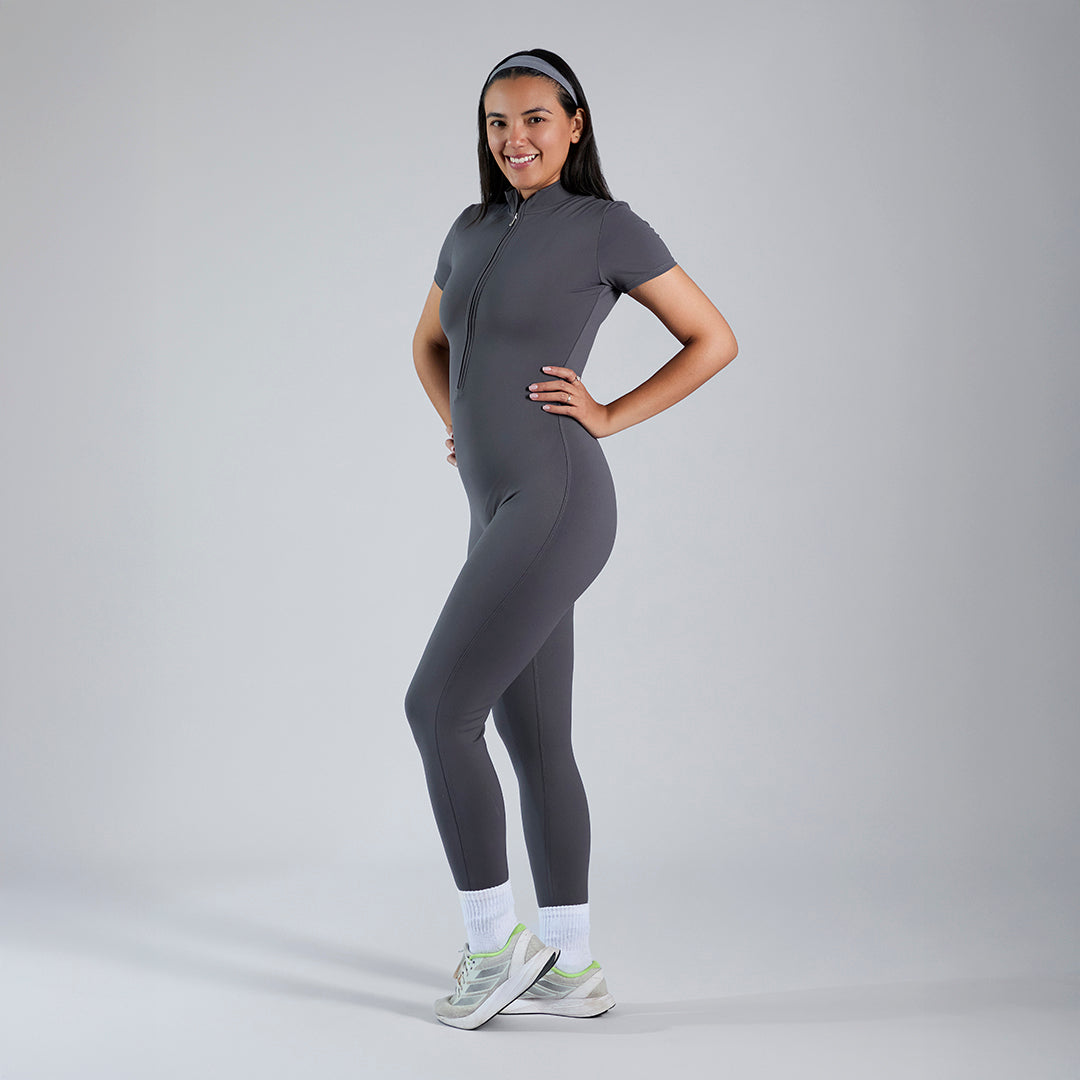 Jumpsuit deportivo manga corta gris
