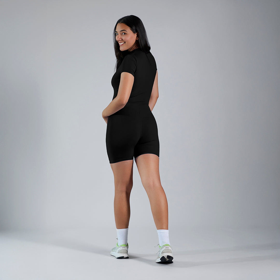 Jumpsuit deportivo en short manga corta negro